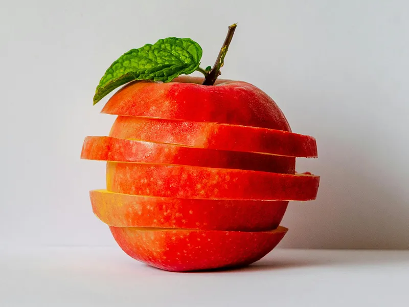 Discover Your Ideal Calorie Intake with Our Calculator 2 Apple Calories